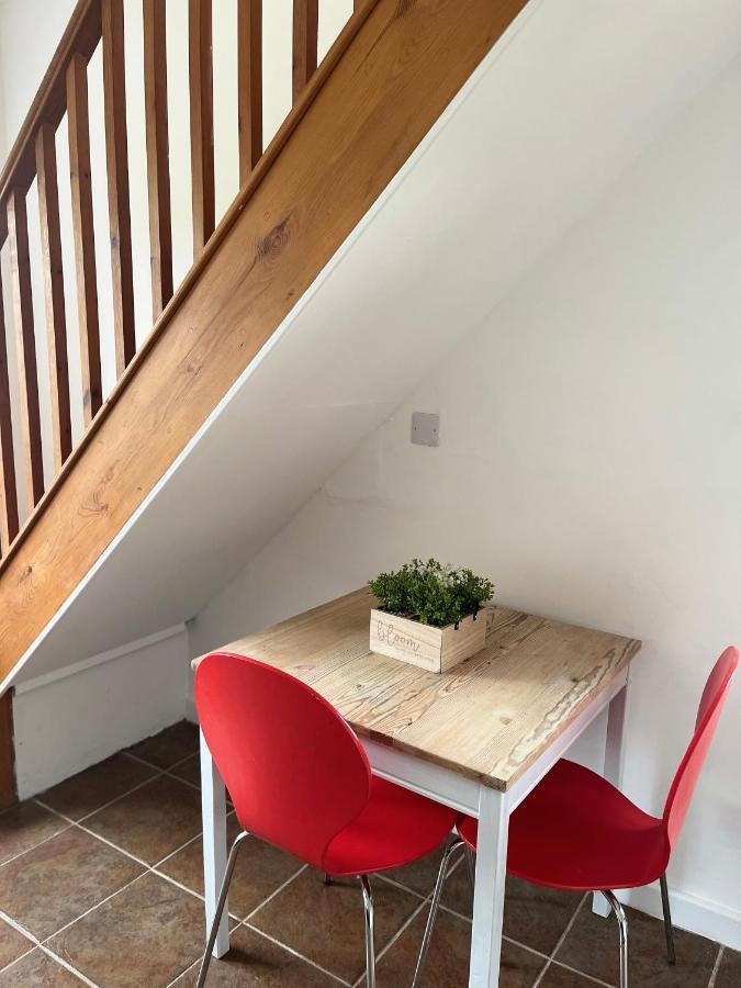 Appartement Beaufighter à Haverfordwest Extérieur photo